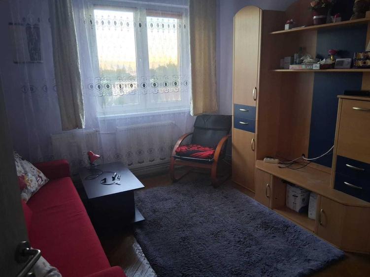 Apartament cu 2 camere decomandat în Progresul