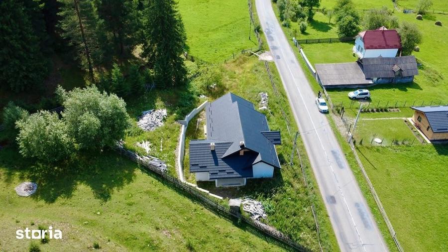 Casă cu 4 camere cu Teren 1200 Mp în Breaza