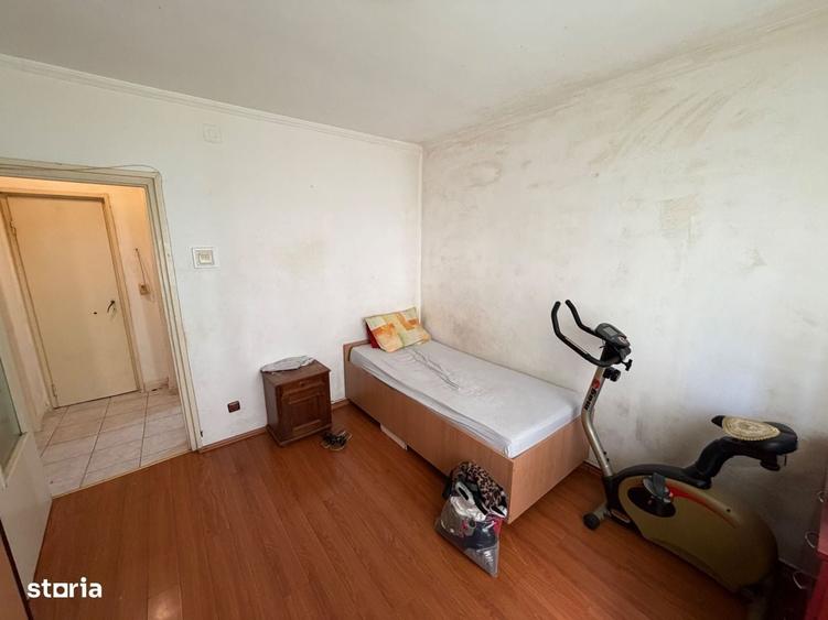 Apartament 2 camere, parter - zona Cetate - 3