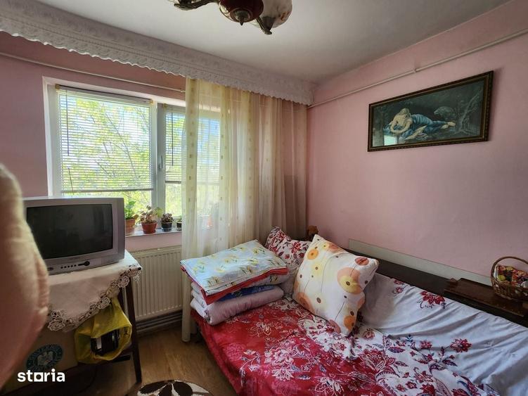 2 Camere semidecomandat zona Milcov langa pod - 4