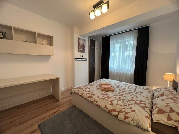 Apartament cu 2 camere decomandat, mobilat în Mărăști