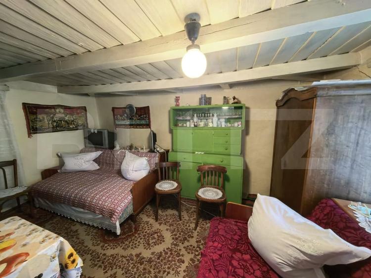 Casă individuală cu 4 camere cu Teren 3000 Mp în Răducăneni