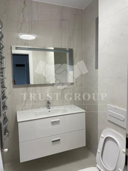 Apartament cu 4 camere decomandat, mobilat în Clucerului