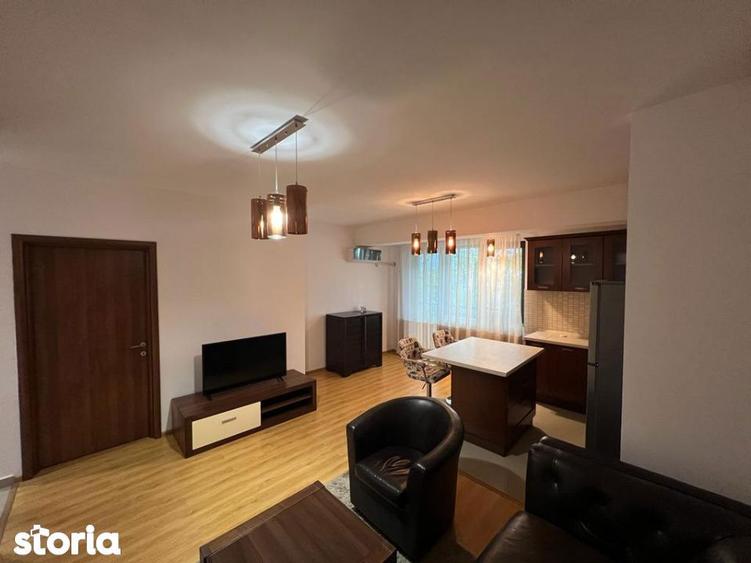 Apartament cu 2 camere decomandat, mobilat în Matei Voievod
