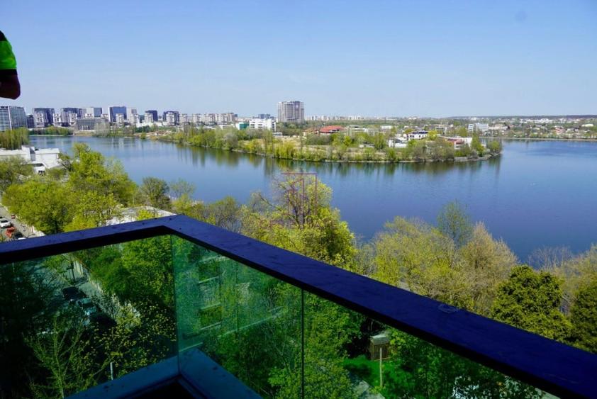 Apartament cu 3 camere în Tei