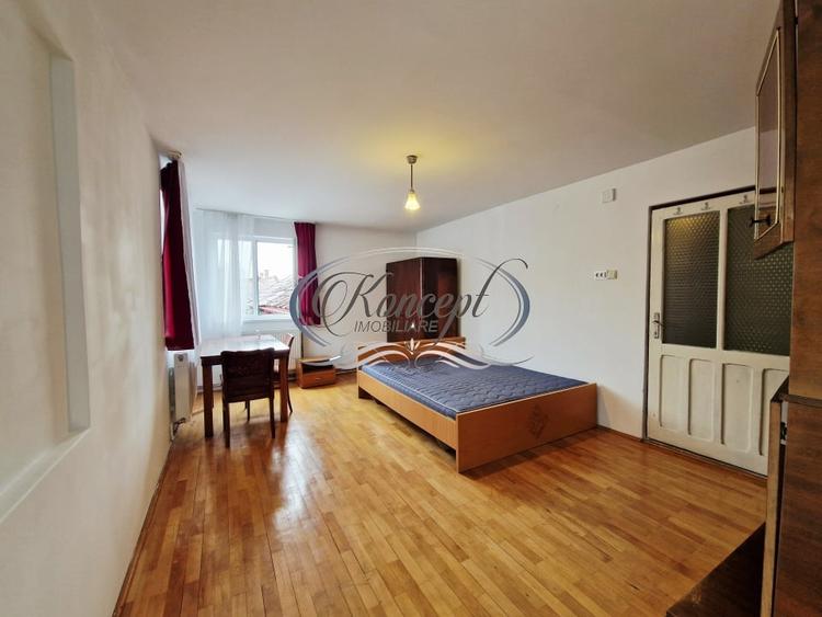 Duplex cu 4 camere cu Canalizare în Mărăști