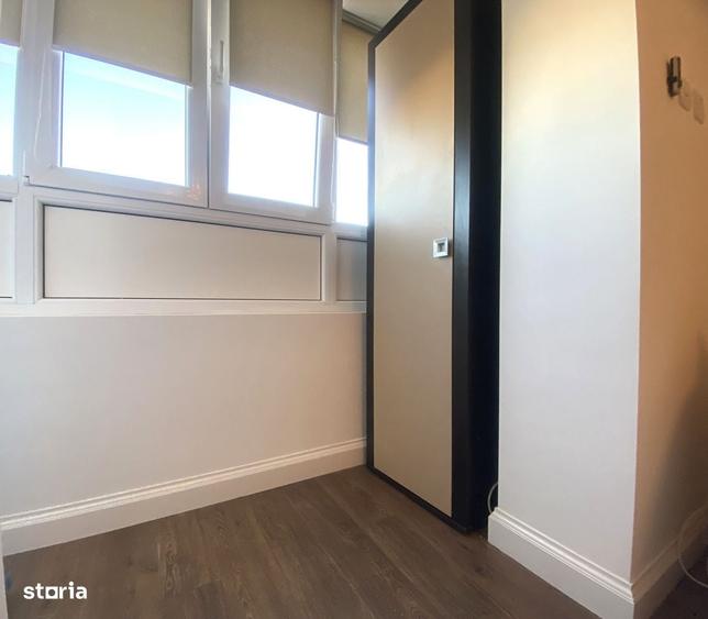 Apartament cu 2 camere decomandat în Micro 8