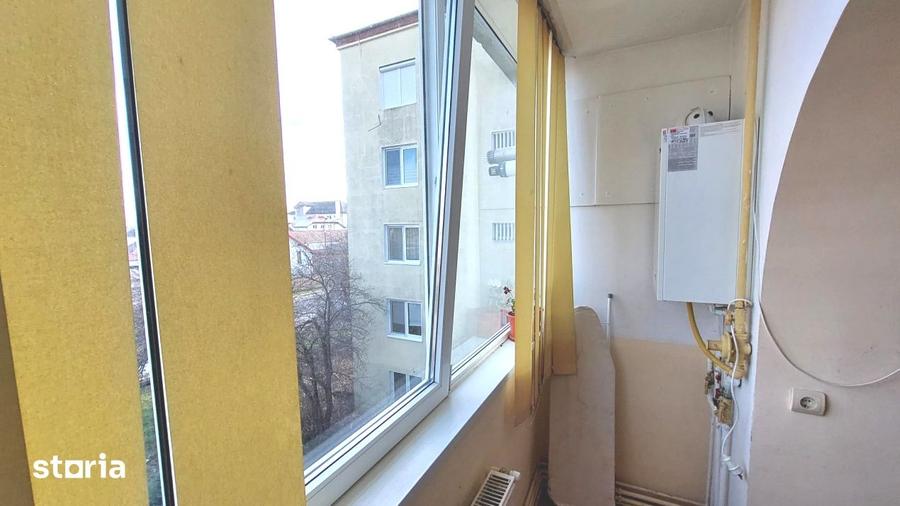 Apartament 3 camere decomandate zona Terezian - 2