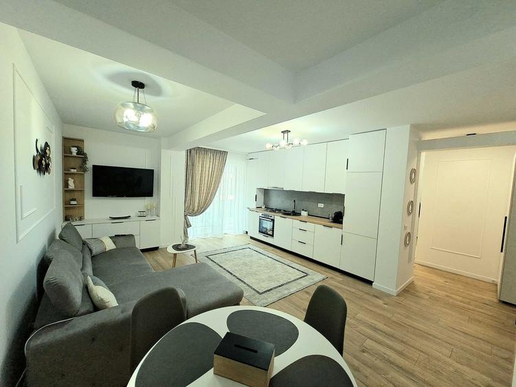 Apartament cu 3 camere decomandat în Obcini