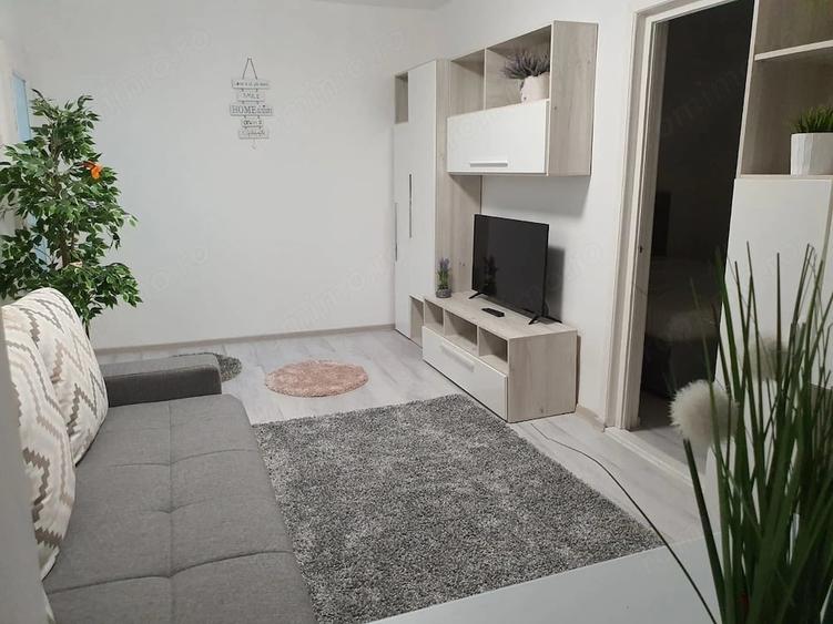 De inchiriat Apartament 2 camere Zona Spitalul Jude?ean - 1