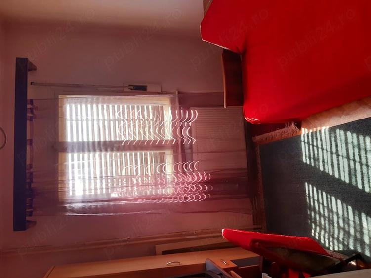Inchiriez ieftin apartament 3 camere Mico 1 Lugoj - 1