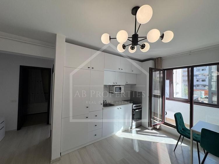 Apartament cu 2 camere semidecomandat, mobilat în Militari