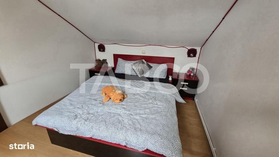 Apartament cu 4 camere decomandat în Central