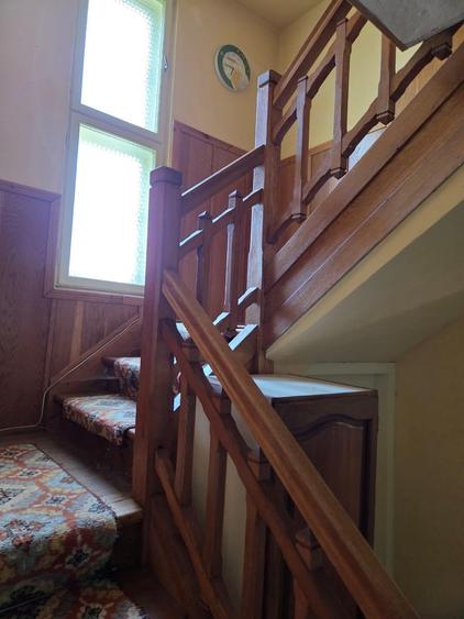 Casă individuală cu 6 camere cu Garaj în Bran
