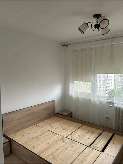 Apartament cu 3 camere semidecomandat în Colentina