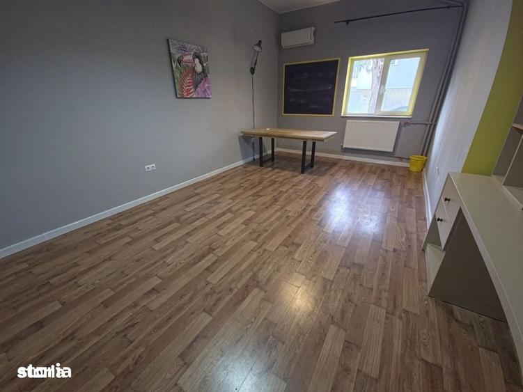 Spațiu comercial, de 22 mp, în Faleza Nord