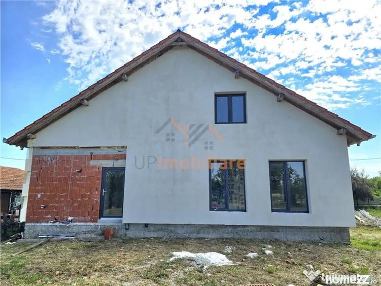 Casă cu 4 camere cu Teren 752 Mp în Chistag