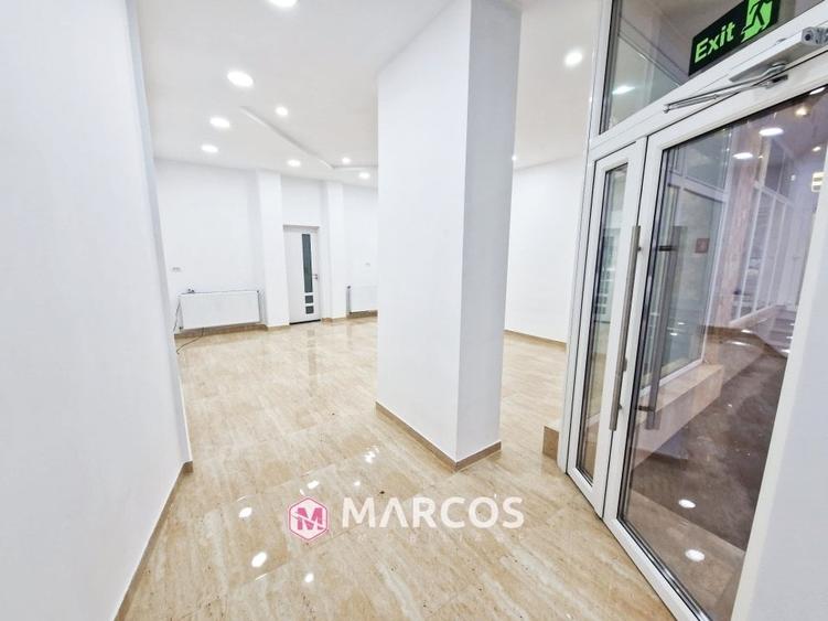 Spațiu comercial, de 70 mp, în Micro IV