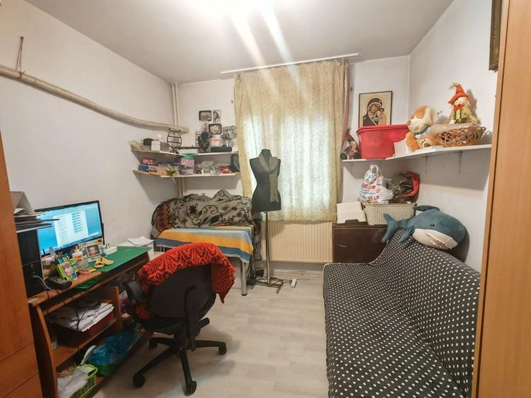 VANZARE 3 CAMERE - STR. COVASNA - PARCARE - C-TIN BRANCOVEANU - 4