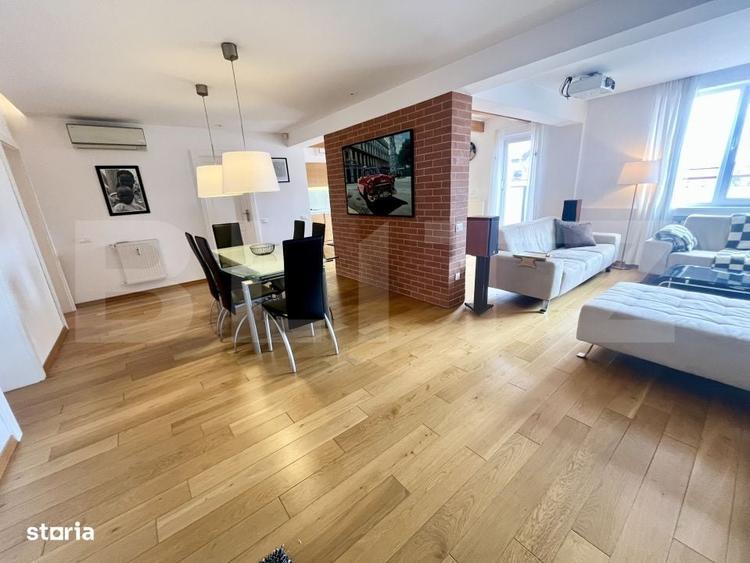 Apartament cu 4 camere în Central