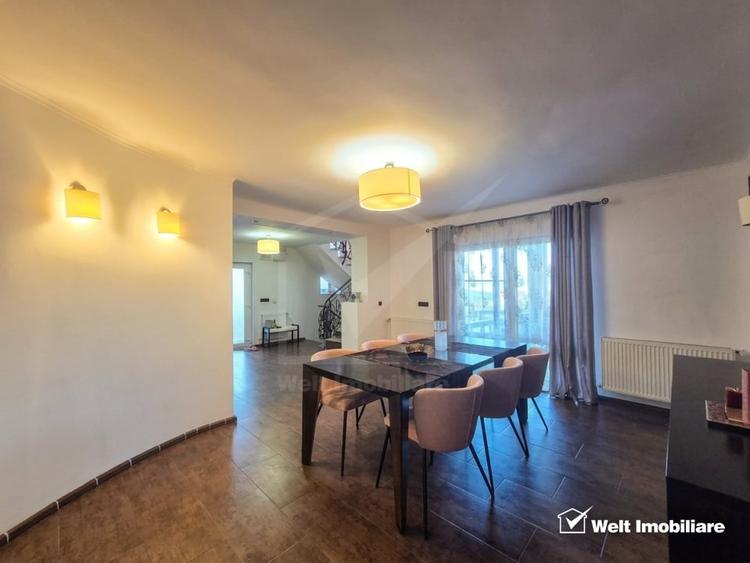 Casă individuală cu 5 camere cu Canalizare în Dâmbul Rotund
