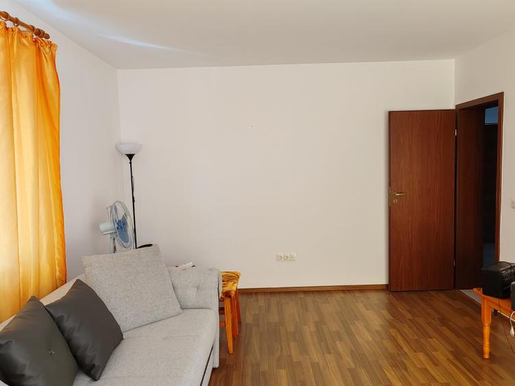 Apartament cu 2 camere decomandat, mobilat în Sânpetru