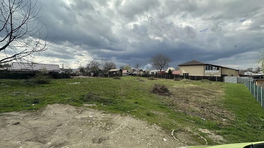 Teren de 447 mp, în Ștefănești