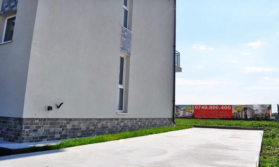 Casă individuală cu 5 camere cu Canalizare în Ferme