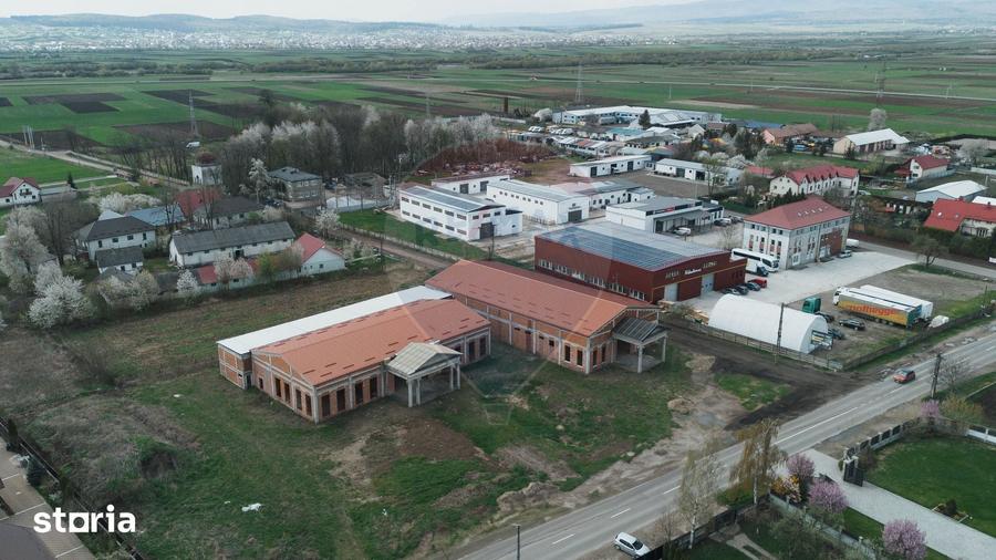 Spațiu comercial, de 1,800 mp, în Central