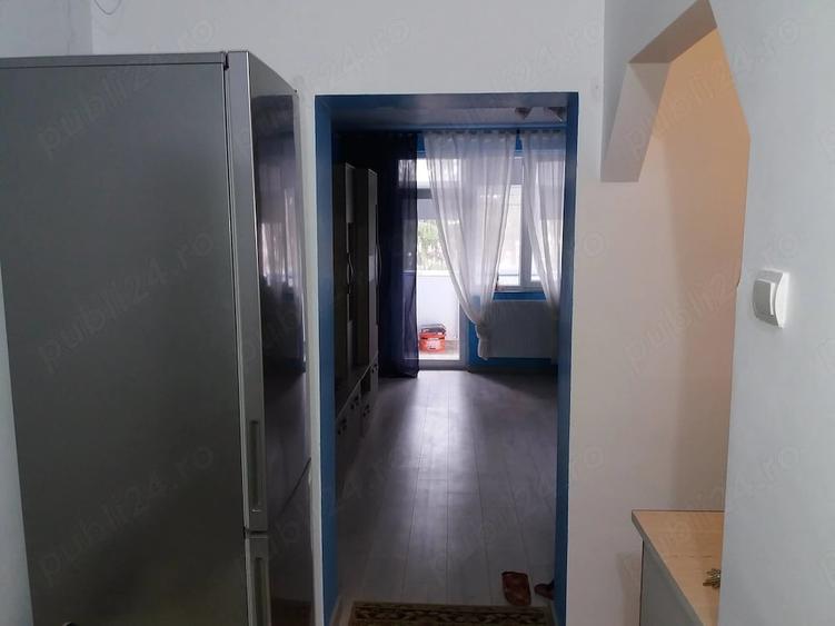 Garsonieră decomandată în Central
