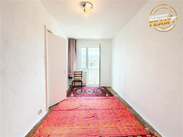 Apartament cu 2 camere semidecomandat, mobilat în Ciucului