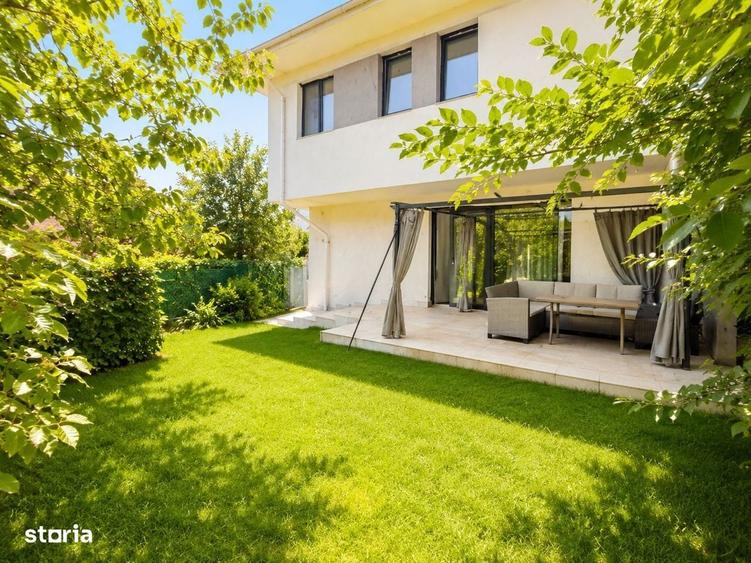 Casă cu 4 camere cu Teren 330 Mp în Bucium