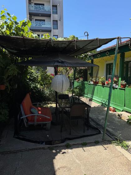 Casă cu 4 camere în Brâncoveanu