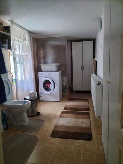 Casă cu Teren 6400 Mp în Băbășești