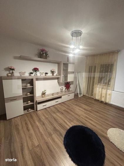 Casă cu 4 camere în Ciupercenii Noi
