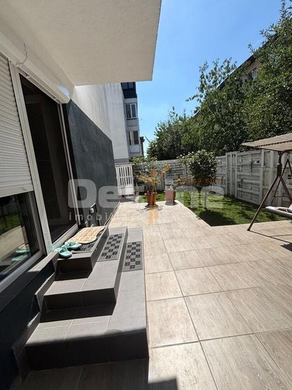 Apartament cu 2 camere decomandat, mobilat în Central