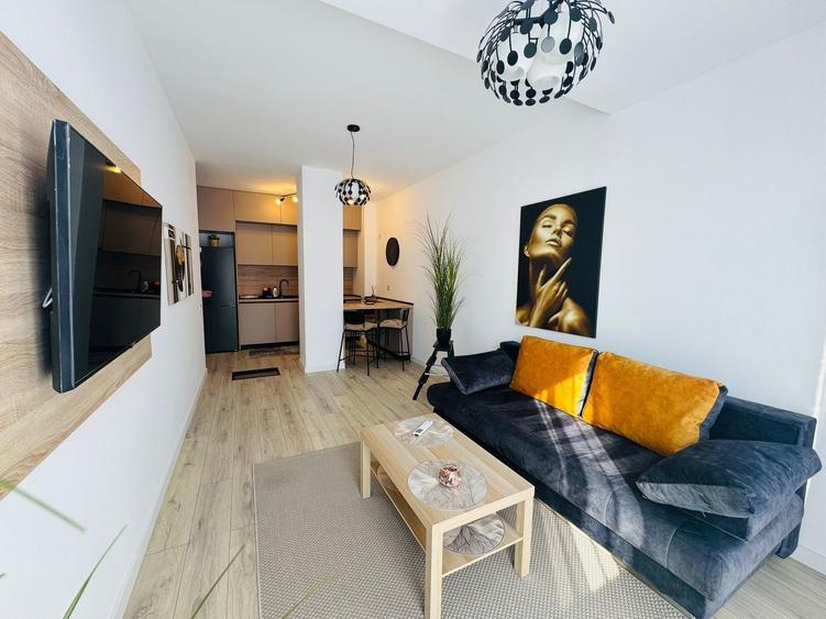 Apartament cu 2 camere nedecomandat în Torontalului