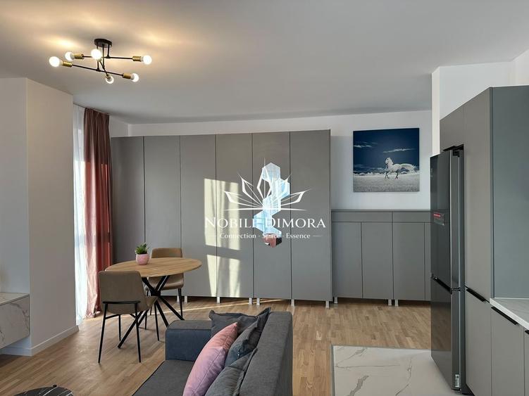 Apartament cu 2 camere semidecomandat, mobilat în Central