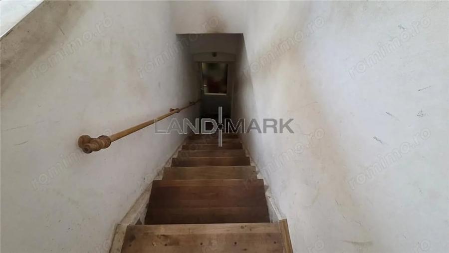 Casă cu Teren 485 Mp în Iosefin