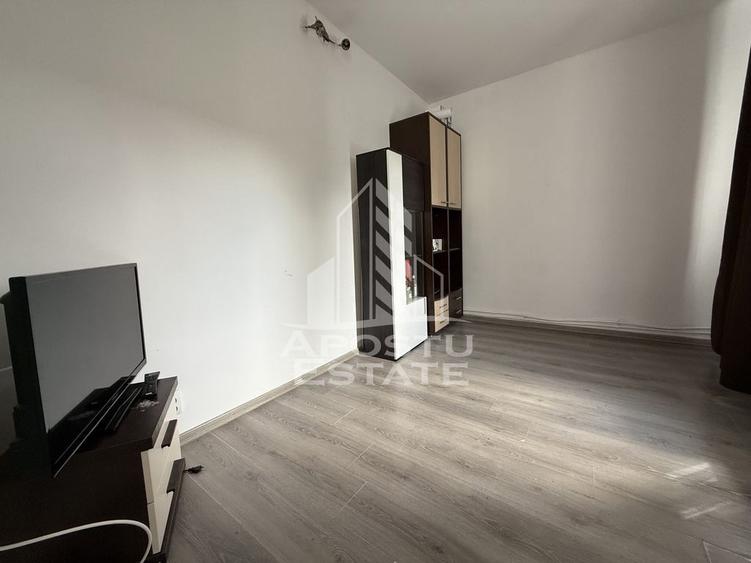 Apartament cu 2 camere, decomandat, zona Soarelui - 6