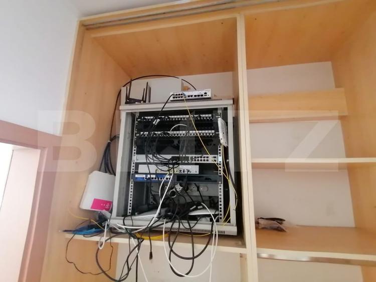 Birou, de 170 mp, în Zorilor