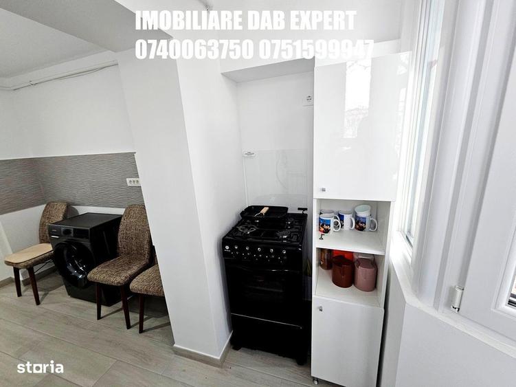 Apartament cu 2 camere în Micro 17