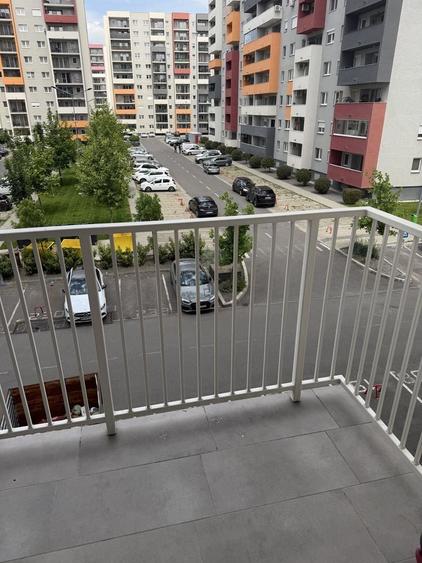 Apartament cu 2 camere decomandat în Lotus