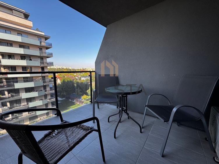Apartament cu 2 camere semidecomandat, mobilat în Sopor