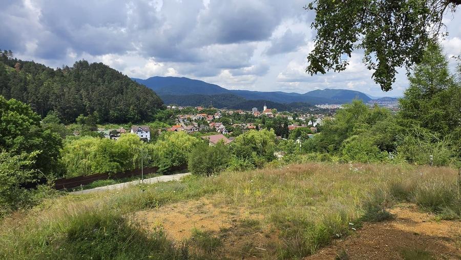 Teren Construcții intravilan de 850 mp, în Turcheș