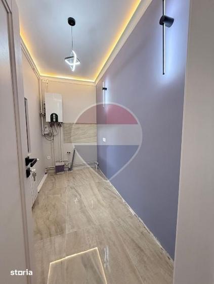 Spațiu comercial, de 20 mp, în Ștrand