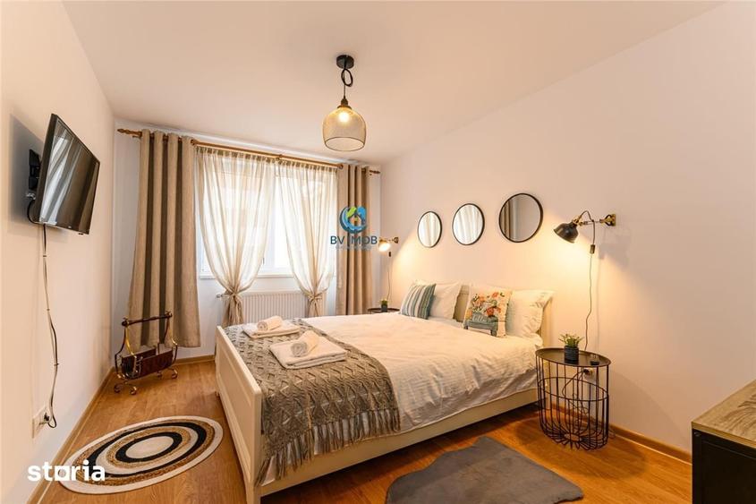 Apartament cu 2 camere decomandat în Tractorul — fotografia 1