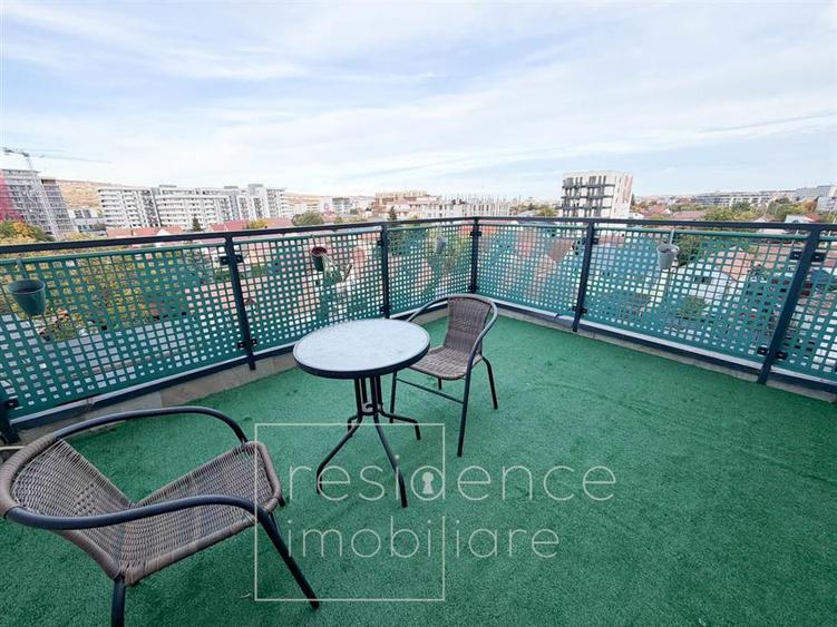 Apartament cu 3 camere semidecomandat în Mărăști
