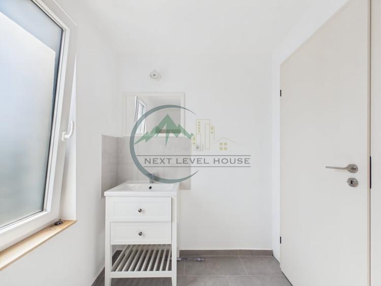 Apartament cu 3 camere decomandat în Sânpetru