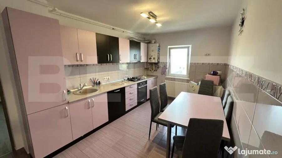 Apartament cu 2 camere decomandat în Central
